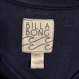 Billabong 3/4 sleeve shirt with skull